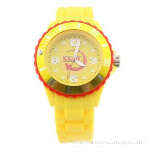 Fashion silicone watches, monthly sales of more than 40,000pcs, suit for promotional style